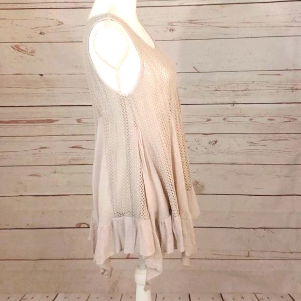 Entro, Open Knit Ruffle Hem Tank, Small - Picture 5 of 7